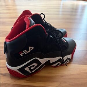 Fila Kids Black and Red High-Top Sneakers
